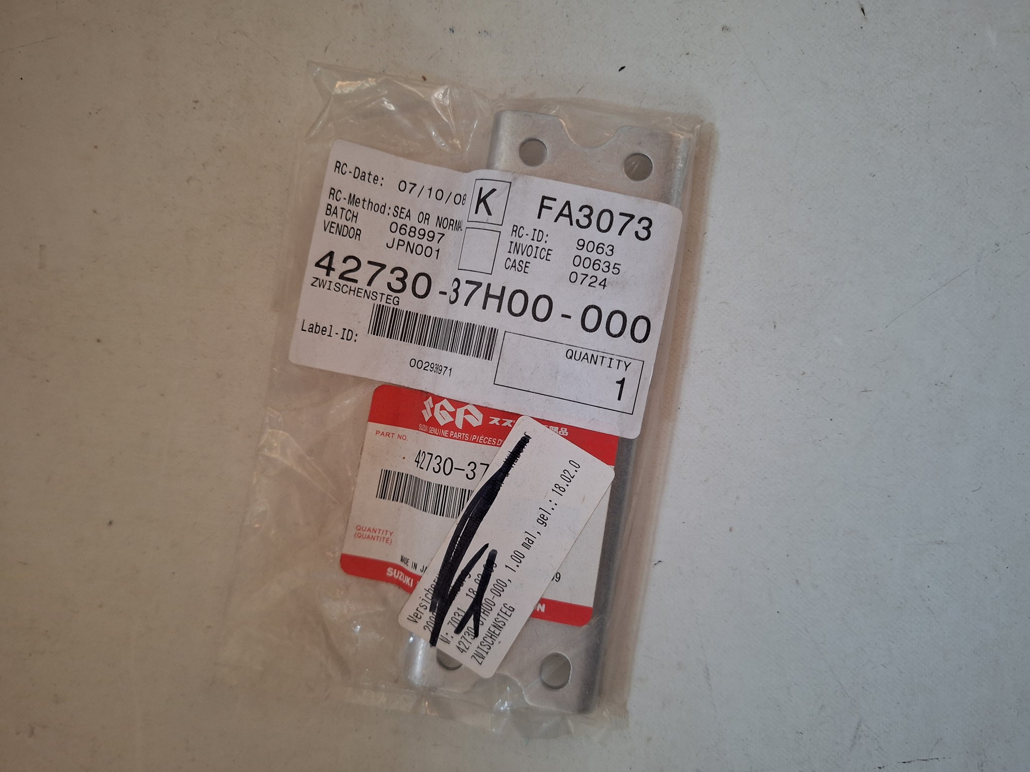 Picture of SUZUKI  ZWISCHENSTEG  42730-37H00